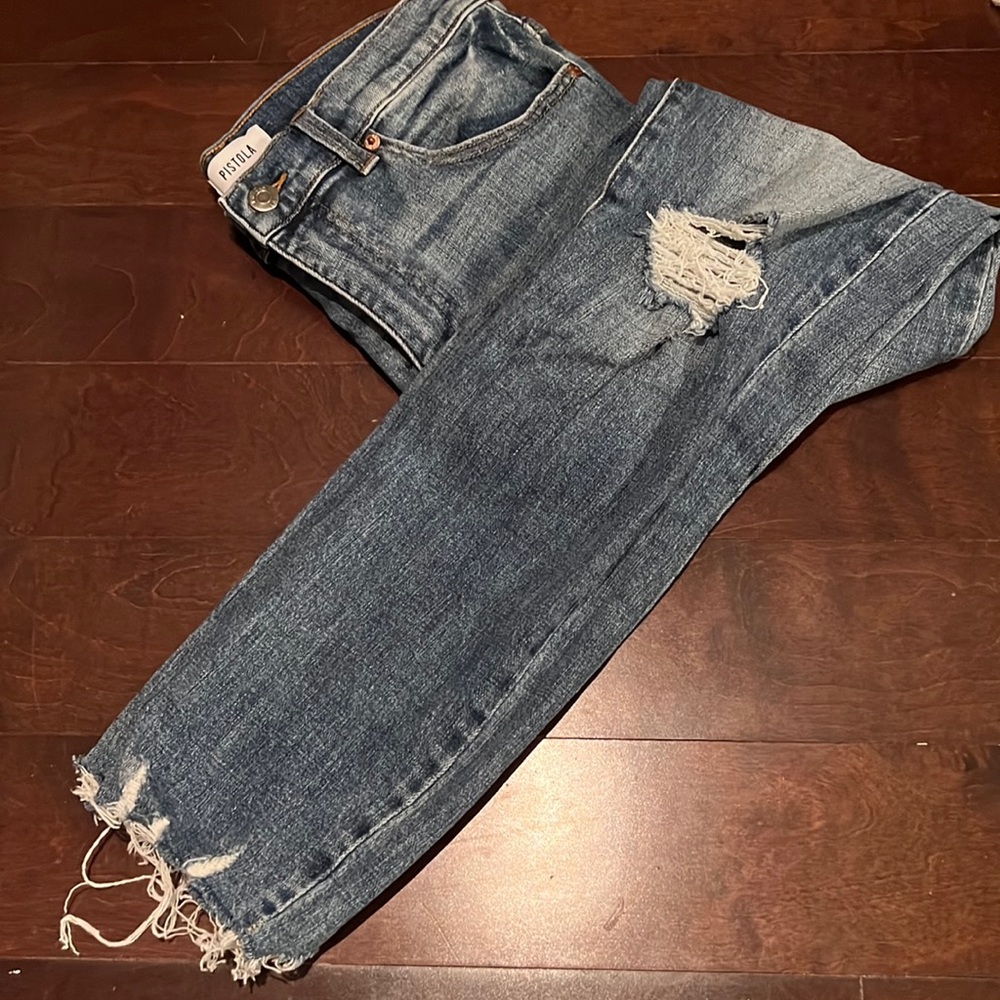 PISTOLA ripped denim